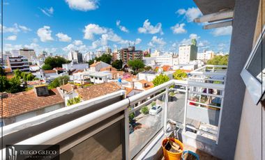 Semipiso moderno con cochera!
