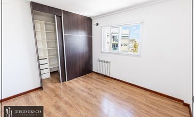 Semipiso moderno con cochera!