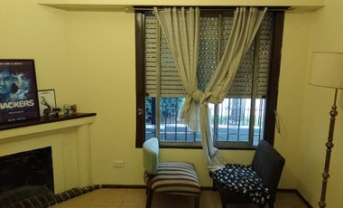 Casa - Martinez  Cuyo 805