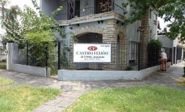 Casa - Martinez  Cuyo 805