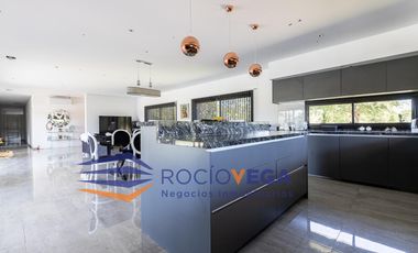 Casa a la venta y/o alquiler en Everlinks, Lujan