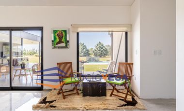 Casa a la venta y/o alquiler en Everlinks, Lujan
