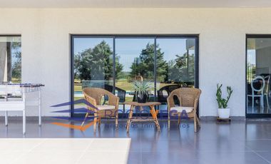 Casa a la venta y/o alquiler en Everlinks, Lujan
