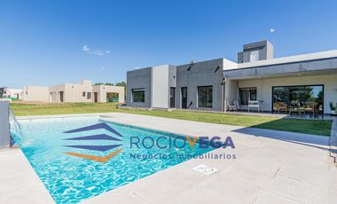Casa a la venta y/o alquiler en Everlinks, Lujan