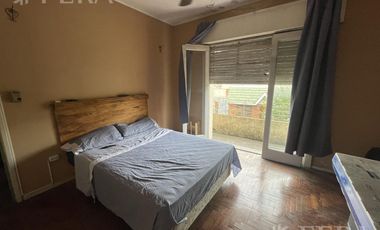 Venta de casa 4 ambientes con quincho en Lanus