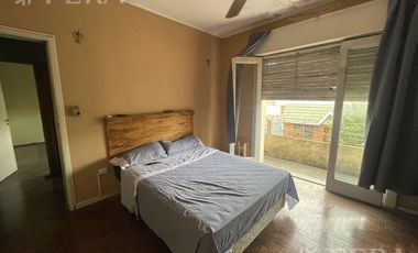 Venta de casa 4 ambientes con quincho en Lanus