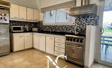 Casa en venta de 4 ambientes en Costa Esmeralda