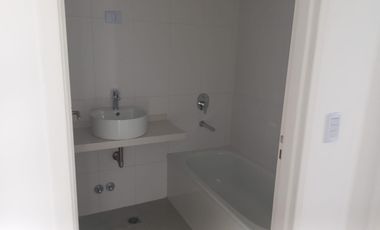 Departamento en Alquiler, con Cochera, en Torre Plaza Brickell - Tigre - GBA Norte