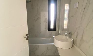 Departamento en Alquiler, con Cochera, en Torre Plaza Brickell - Tigre - GBA Norte