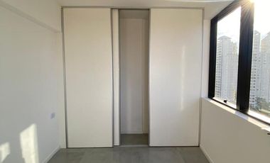 Departamento en Alquiler, con Cochera, en Torre Plaza Brickell - Tigre - GBA Norte