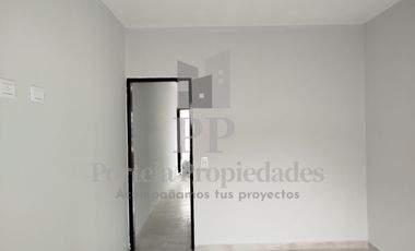 DEPARTAMENTO DE DOS AMBIENTES PLANTA BAJA  CON ESPACIO GUARDA COCHE