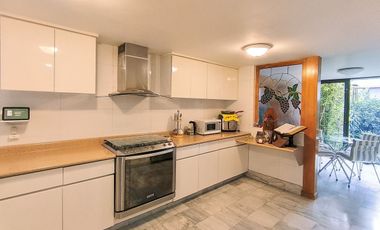 Casa en Condominio en Renta en JARDINES EN LA MONTAÑA
