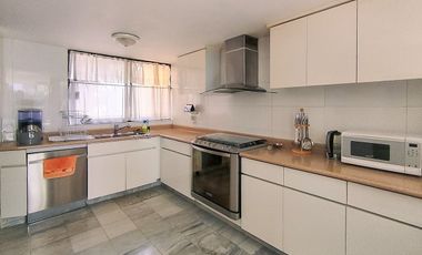 Casa en Condominio en Renta en JARDINES EN LA MONTAÑA