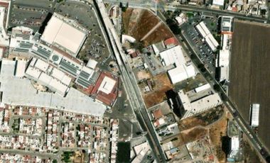 TERRENO COMERCIAL EN RENTA LOCALIZADO EN AV. VILLAS DE IRAPUATO