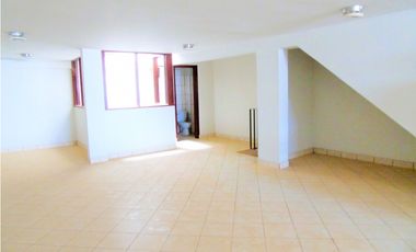 i024077 - VENTA LOCAL COMERCIAL - CALLERIA