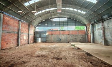 i024079 - ALQUILER ALMACÉN - CALLERIA