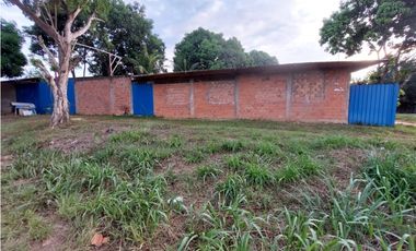 i023081 Venta casa de campo – Manantay