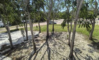 Se renta Bodega con Oficinas y patio de maniobra