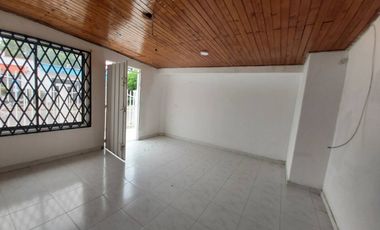 CASA EN ARRIENDO BARRIO CHUCHURUBI I 1962