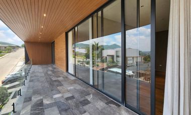 Casa en Venta en Club de Golf Tres Marías, Club de Primer Nivel