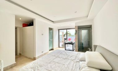 PENTHOUSE EN VENTA EN LA AMADA-PLAYA MUJERES