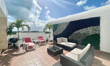 PENTHOUSE EN VENTA EN LA AMADA-PLAYA MUJERES