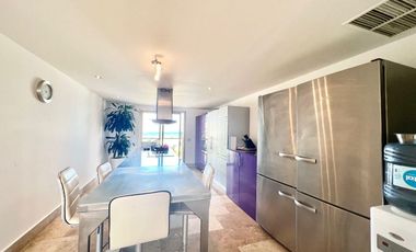 PENTHOUSE EN VENTA EN LA AMADA-PLAYA MUJERES
