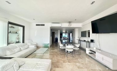 PENTHOUSE EN VENTA EN LA AMADA-PLAYA MUJERES