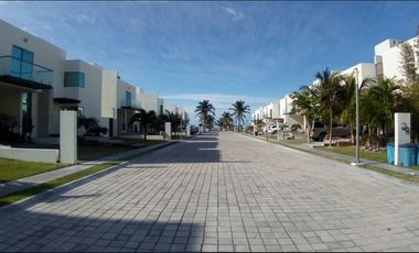 Renta de casa en Residencial Azul