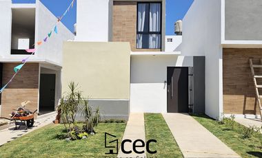 CASA EN VENTA, 2 NIVELES, 2 RECÁMARAS, 1 BAÑO, COCHERA PARA 1 AUTO