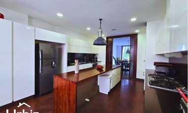 Vendo Casa de 387m + Jardin + Terraza en Santa Barbara Alta