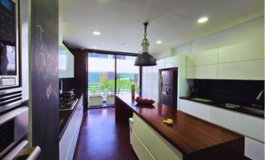 Vendo Casa de 387m + Jardin + Terraza en Santa Barbara Alta