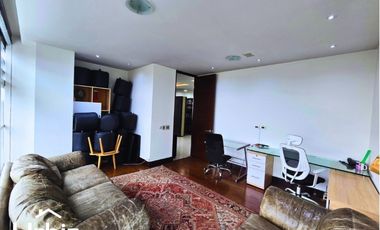 Arriendo oficina amoblada de 214 m² en Chico Norte