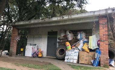 Rancho en venta, con Hectáreas de Bosque, caballerizas y jaulas para gallos.