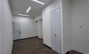 SE RENTA- VENDE  LOCAL  CENTRO COMERCIAL VILLA DEL RIO