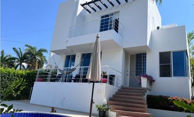 Espectacular casa en condominio campestre en Girardot Cundinamarca.