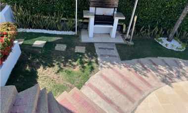 Espectacular casa en condominio campestre en Girardot Cundinamarca.