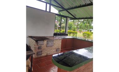 SE VENDE FINCA RESTREPO META