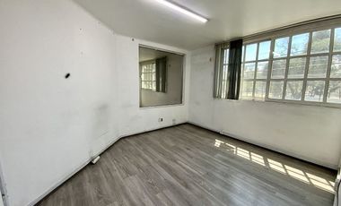 Local comercial y oficinas en renta. Colonia Federal - Venustiano Carranza
