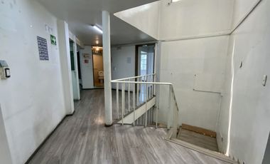 Local comercial y oficinas en renta. Colonia Federal - Venustiano Carranza