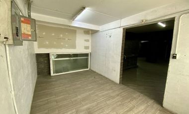 Local comercial y oficinas en renta. Colonia Federal - Venustiano Carranza