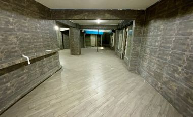 Local comercial y oficinas en renta. Colonia Federal - Venustiano Carranza