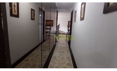 Apartamento en venta Conquistadores