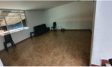 CASA CON BODEGA EN ARRIENDO, SECTOR LA RELIQUIA