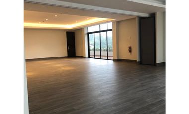 VENTA O ALQUILER CASA BRISAS DEL GOLF 200 MT2 GOLF GARDENS
