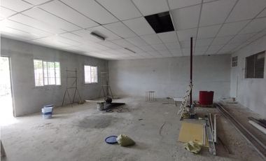 Se Alquila Local en La Chorrera (DR)