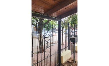 Vendo Casa 2 dor Bº Colon Apta a Credito Bancario Hipotecario