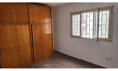 Vendo Casa 2 dor Bº Colon Apta a Credito Bancario Hipotecario