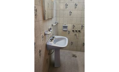 Vendo Casa 2 dor Bº Colon Apta a Credito Bancario Hipotecario