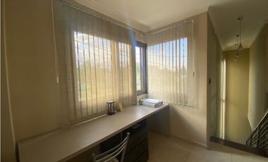 VENDO CHALET  MODERNO EN B PRIVADO PINAR DEL SOL VI MAIPU GUTIERREZ